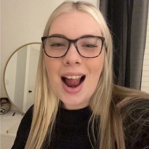 Meet your Posher, Natalie